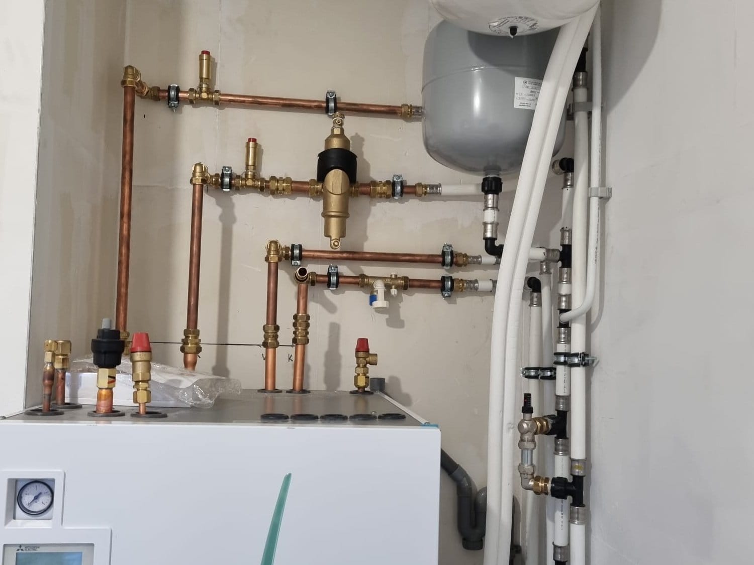 Onderhoudsbedrijf van Eekeren - Loodgieterswerk